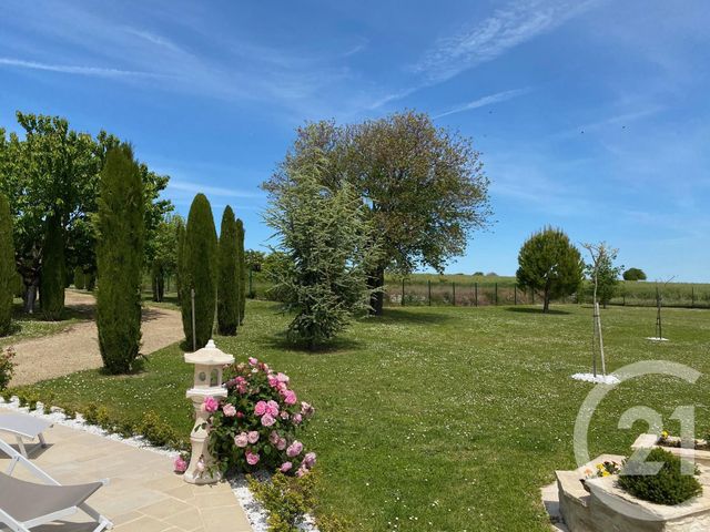 maison à vendre - 7 pièces - 218.0 m2 - ANTRAN - 86 - POITOU-CHARENTES - Century 21 A.B.C. maison à vendre - 7 pièces - 218.0 m2 - ANTRAN - 86 - POITOU-CHARENTES - Century 21 A.B.C.