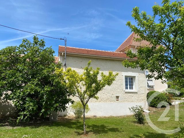 maison à vendre - 7 pièces - 218.0 m2 - ANTRAN - 86 - POITOU-CHARENTES - Century 21 A.B.C. maison à vendre - 7 pièces - 218.0 m2 - ANTRAN - 86 - POITOU-CHARENTES - Century 21 A.B.C.