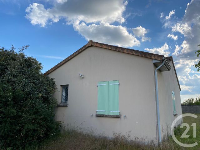 maison à vendre - 5 pièces - 105.93 m2 - SCORBE CLAIRVAUX - 86 - POITOU-CHARENTES - Century 21 A.B.C. maison à vendre - 5 pièces - 105.93 m2 - SCORBE CLAIRVAUX - 86 - POITOU-CHARENTES - Century 21 A.B.C.
