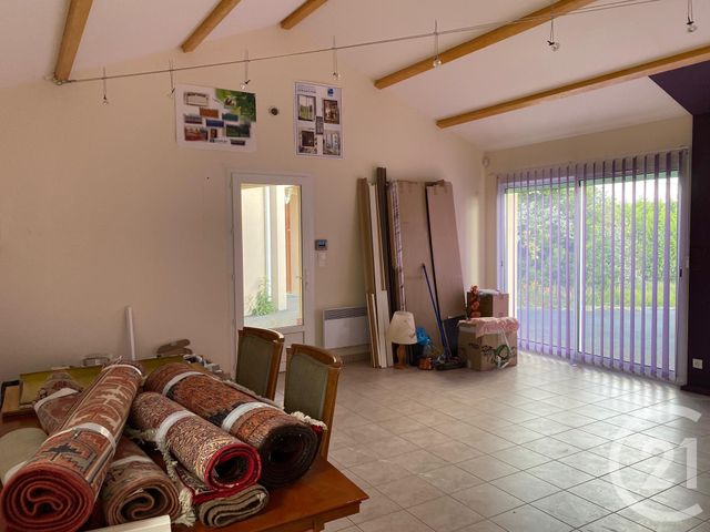 maison à vendre - 5 pièces - 105.93 m2 - SCORBE CLAIRVAUX - 86 - POITOU-CHARENTES - Century 21 A.B.C. maison à vendre - 5 pièces - 105.93 m2 - SCORBE CLAIRVAUX - 86 - POITOU-CHARENTES - Century 21 A.B.C.